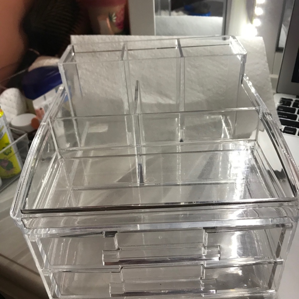 Organizer - Picture 2 of 4